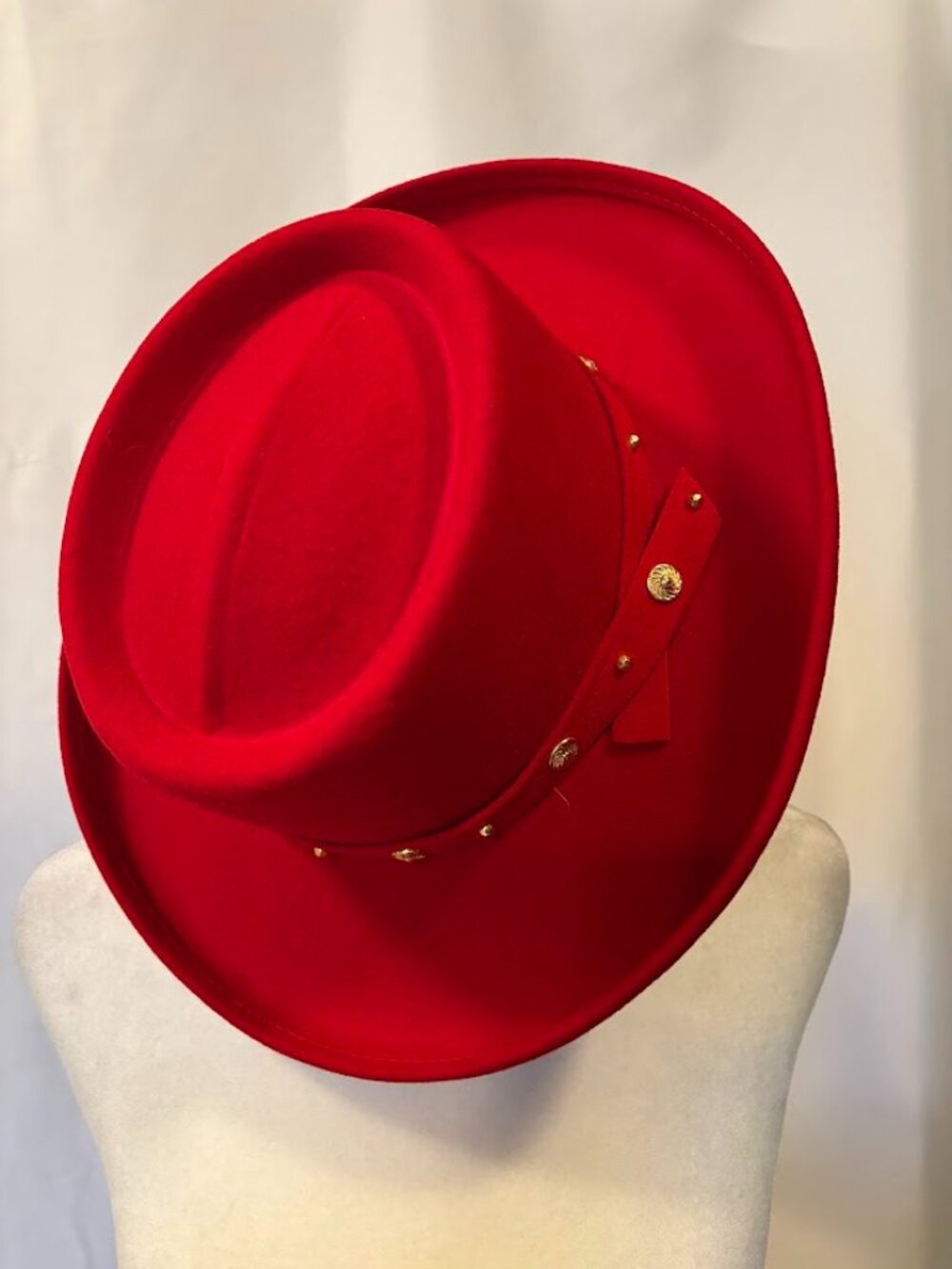 Women's Red Wide-Brim Fedora Hat with Gold Accents